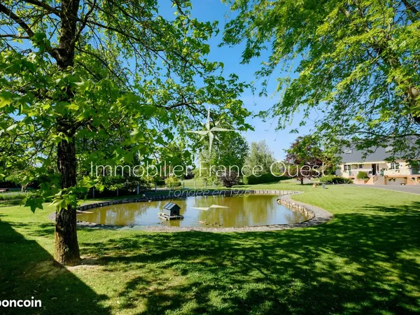 Propriété 8 pièces 205 m²