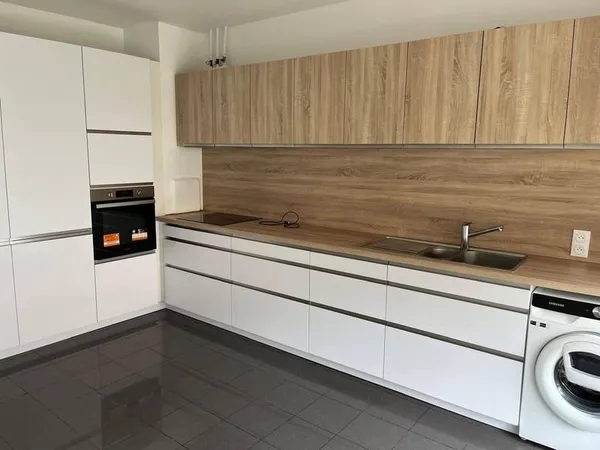 Appartement 3 pièces 111 m²