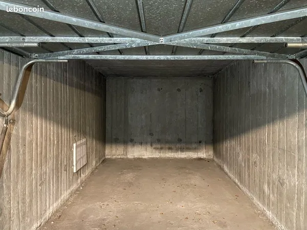 Loue garage souterrain sécurisé