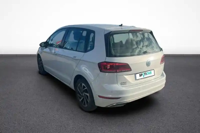 Volkswagen Golf Sportsvan 1.0 tsi 110 bmt bvm6 — photo 4