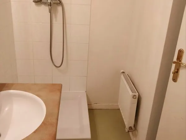 Sous location uniquement pour filles