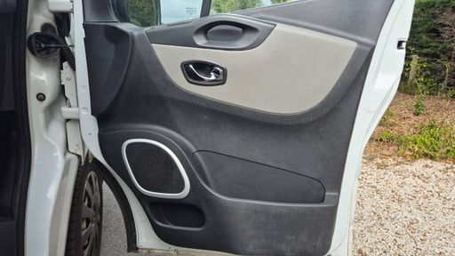 Renault Trafic 1.6 dCi 115 - Confort L1h1 – 2016 – 135456 km – Diesel – Boîte Manuelle — photo 27