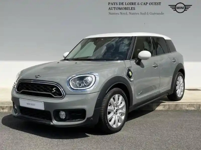 Mini Countryman cooper se 136ch + 88ch exquisite all4 bva — photo 1