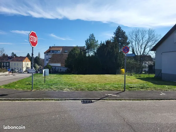 A vendre terrain constructible en frontière allemande