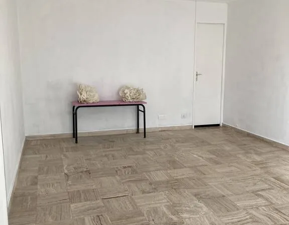 Local commercial 27 m²