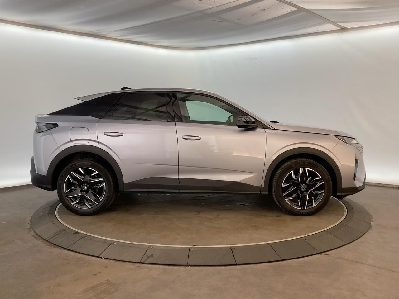 Peugeot 3008 hybrid 145 e-dcs6 allure — photo 4