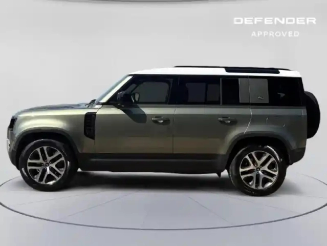 Land Rover Defender 110 2.0 p400e se — photo 9