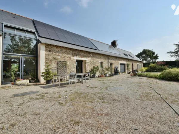Maison 8 pièces 257 m²