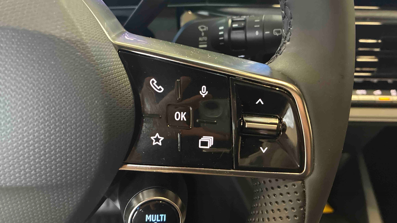 Renault Clio E-Tech full hybrid 160 ch — photo 20