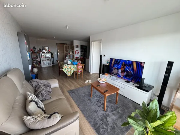 T3 récent 74 m² (2026) - Balcon sud, garage - Dispo immédiatement - Uckange