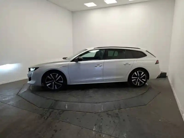 Peugeot 508 sw hybrid 225 e-eat8 — photo 2