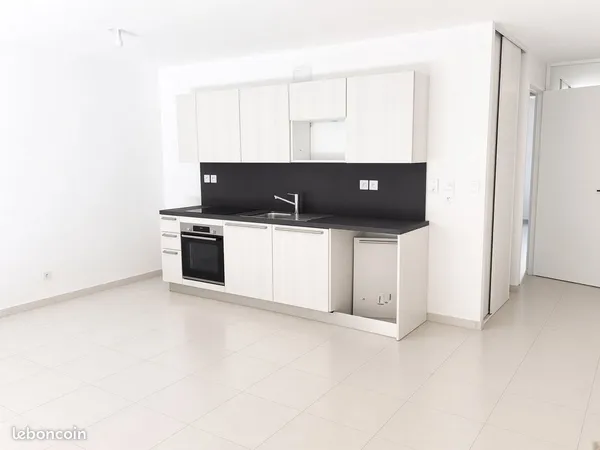 T2 57 m² + terrasse - Le Rouet / Prado - Marseille 8e