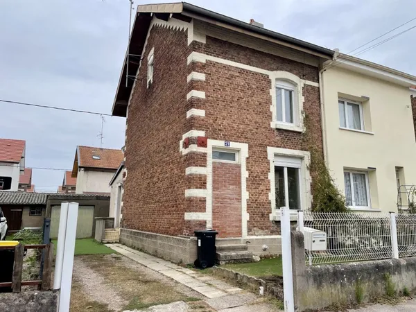 Maison 5 pièces 100 m²
