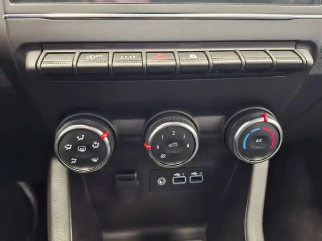 Renault Clio blue dci 100 ch gsr2 — photo 41
