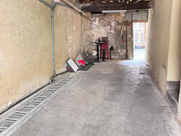 Immeuble 20 pièces 400 m²