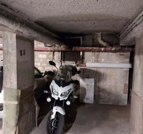 Location parking - moto - Paris 15eme
