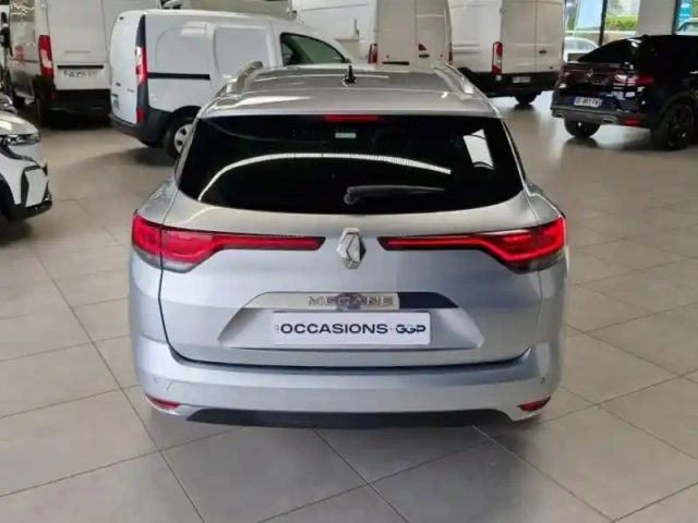 Renault Megane estate 1.5 blue dci 115ch techno edc -23 — photo 6