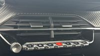 Peugeot 2008 1.2 PureTech 130ch S&S Style — photo 15