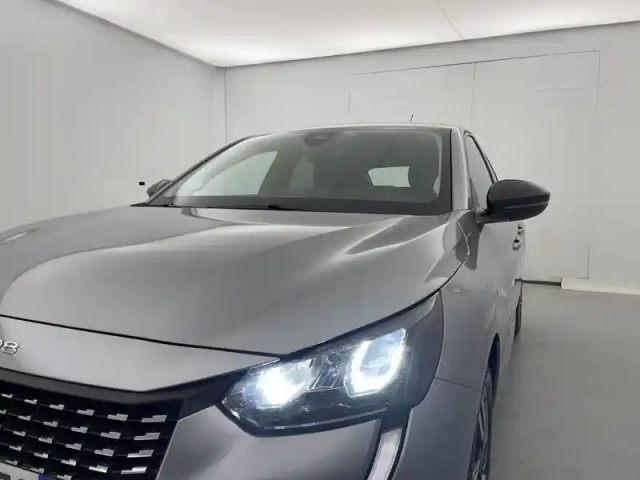 Peugeot 208 puretech 100 s&amp;s eat8 — photo 88