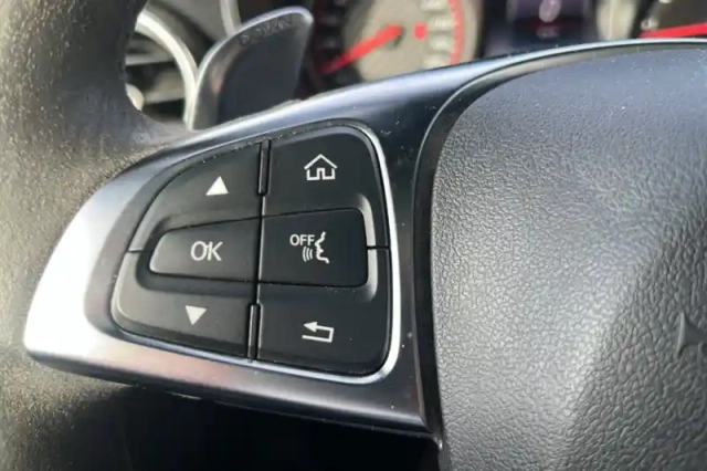 Mercedes Glc classe  63 s amg 9g-tronic 4matic+ — photo 17