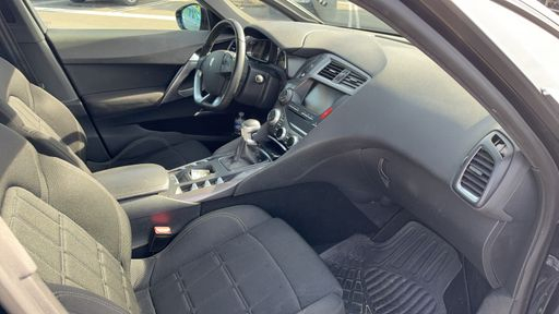 DS DS5 1.6 BlueHDi 120 - Business – 2017 – 143266 km – Diesel – Boîte Manuelle — photo 14