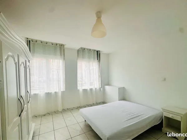 ✨ À louer - 🏡 Appartement spacieux, lumineux - RDC - 1 chambres avec terrasse