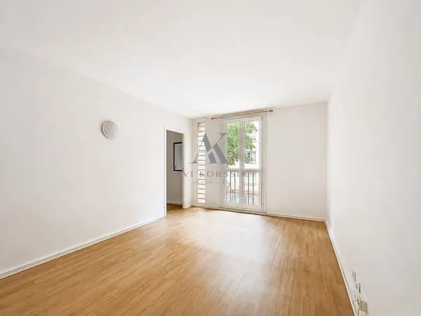 Villeurbanne Appartement T4 72 m2, 3 chambres avec parking