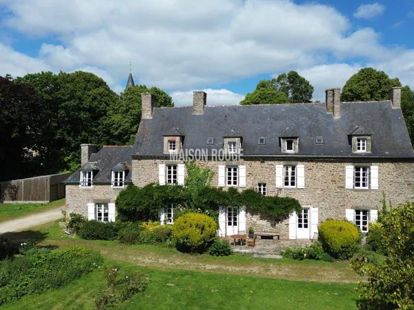 Maison 11 pièces 382 m²