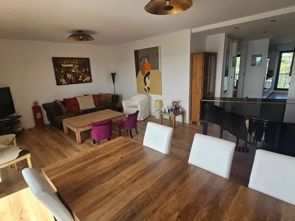 Appartement 2 pièces 76 m²