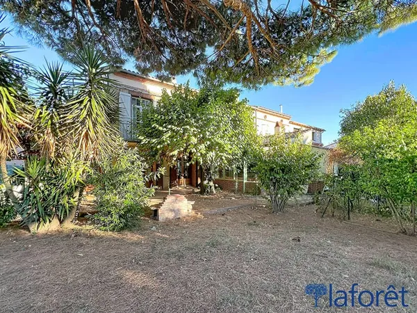 TOULOUSE BONNEFOY - Ensemble immobilier de deux maisons - Parcelle de 1130m²