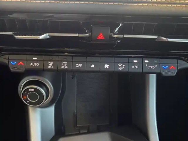 Alfa Romeo Tonale 1.3 hybride rechargeable phev 280ch at6 e-q4 — photo 107
