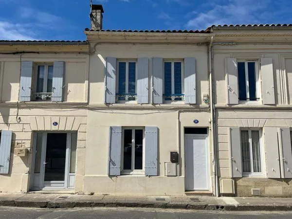 Maison 3 pièces 90 m²