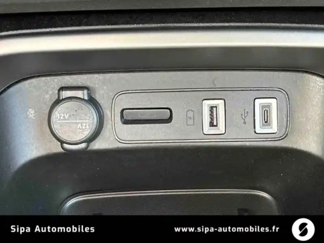 Jeep Avenger 1.2 turbo t3 100 ch — photo 29