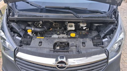 Opel Vivaro Combi 1.6 CDTi BiTurbo 125 - Pack Clim + – 2017 – 126133 km – Diesel – Boîte Manuelle — photo 22