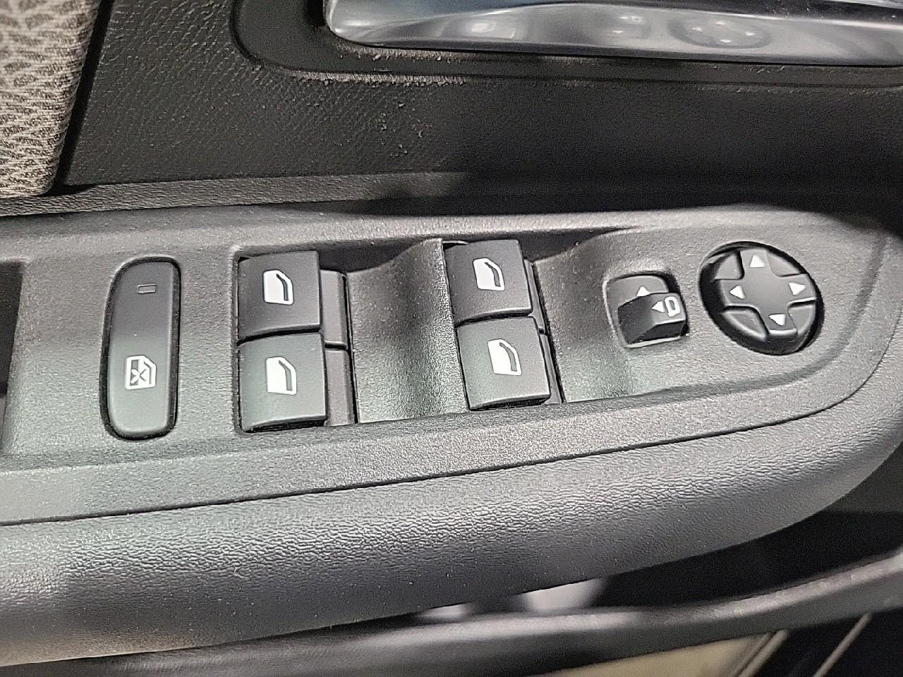 Citroën C4 X bluehdi 130 s&s eat8 feel pack — photo 23