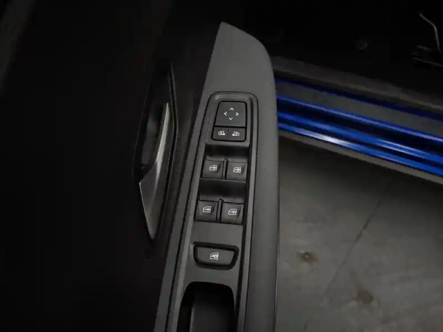 Dacia Sandero eco-g 100 — photo 39