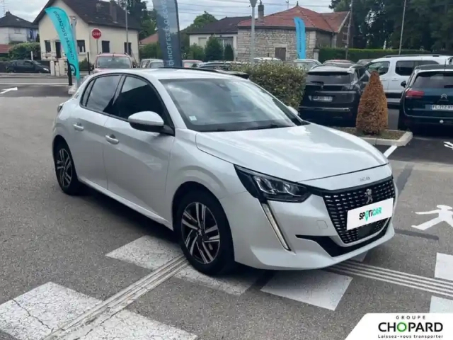 Peugeot 208 puretech 100 s&amp;s eat8 — photo 22