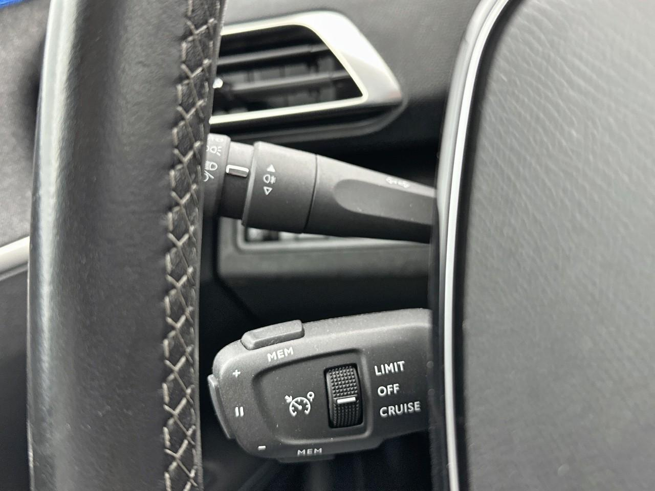 Peugeot 3008 puretech 130ch s&s bvm6 allure pack — photo 19