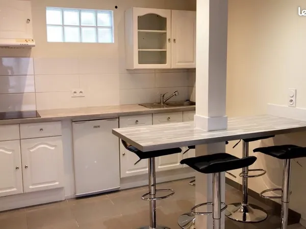 Studio 23m2 Troyes "formule tout compris"
