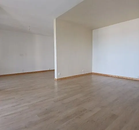 Appartement 4 pièces 82 m²