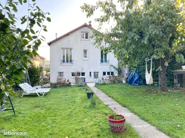 Maison 5 pièces 100 m²