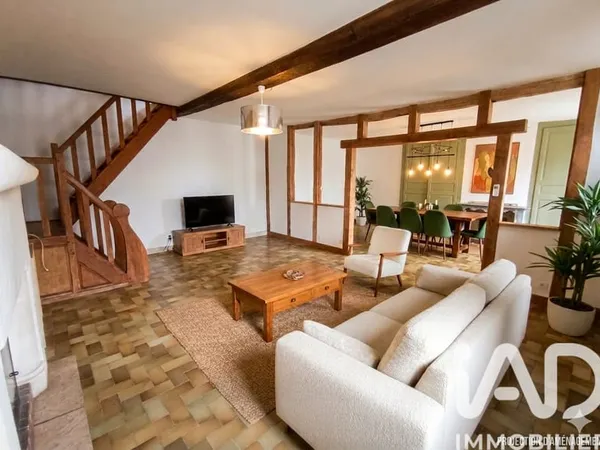 Maison 6 pièces 153 m²