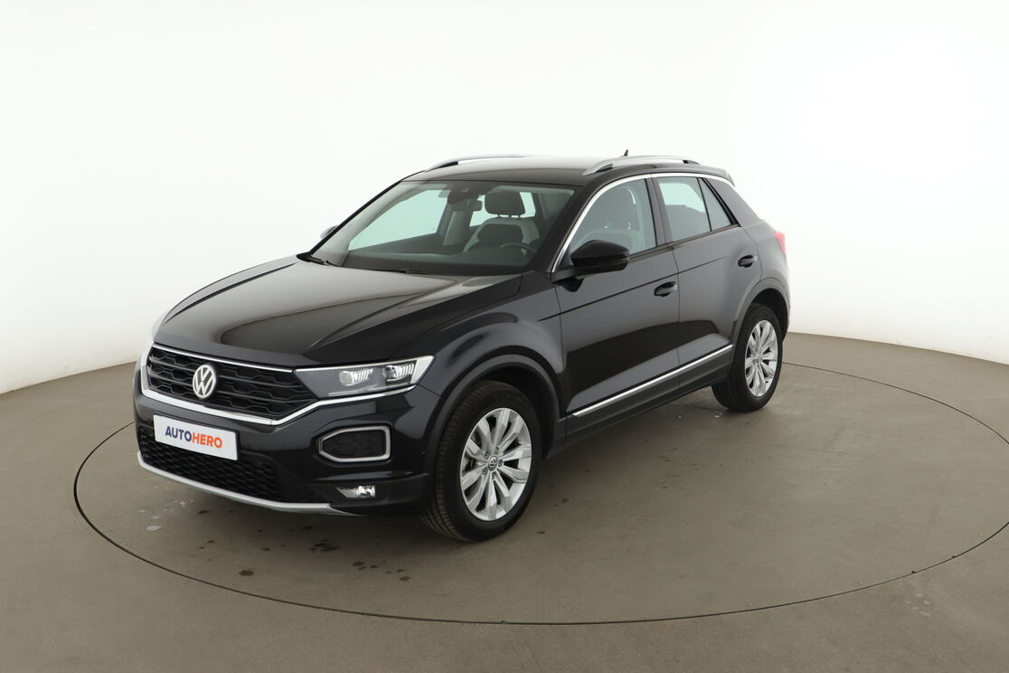 Volkswagen T-Roc 1.5 TSI EVO Carat DSG7 — photo 1