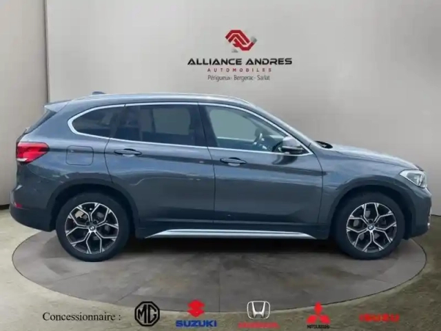 Bmw X1 sdrive18ia 136ch xline dkg7 — photo 6