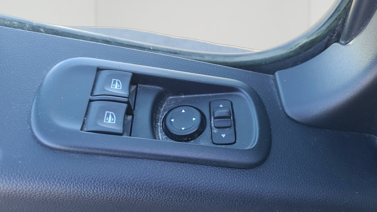 Renault MASTER FGN TRAC F3500 L2H2 BLUE DCI 150 — photo 17