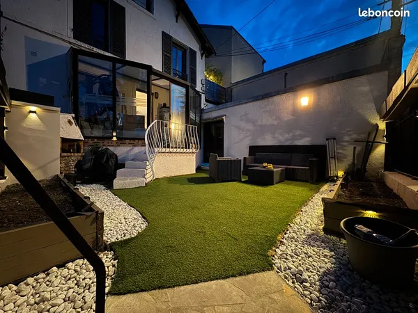 Appartement 57m2, Jardin 40m2, garage, 2ch, 15min à pied RER A