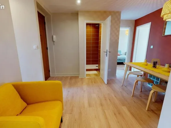Appartement 5 pièces 80 m²