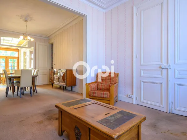 Maison 5 pièces 136 m²