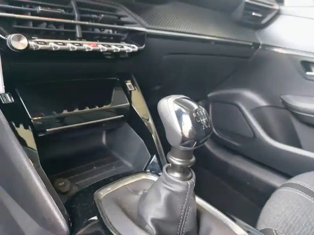 Peugeot 208 puretech 100 s&amp;s bvm6 — photo 14