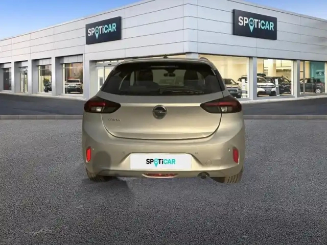 Opel Corsa 1.2 turbo 100 ch bvm6 edition — photo 4